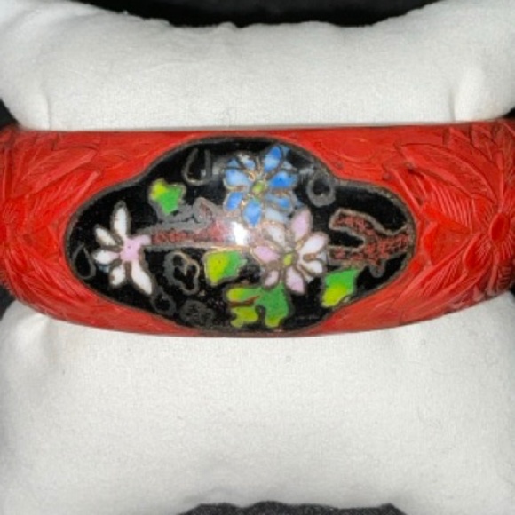 Jewelry - Vintage Cinnabar Cloisonne Floral Bangle Bracelet Size 8 Never Owned